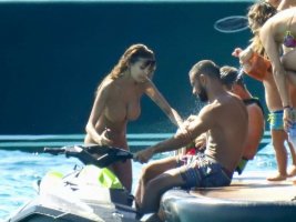 Cristina-Buccino_-Bikini-candids-on-a-yacht-in-Formentera-49.jpg