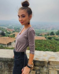 2019-09-27 13.37.28 2142150396385759060_1448414798.jpg