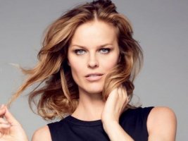 Eva Herzigová.jpg
