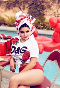 ariel winter in shoot 02.jpg