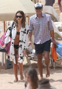 jessica alba in bikini 08.jpg