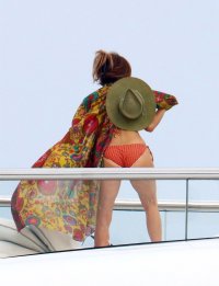 Jennifer-Lopez-Sexy-The-Fappening-Blog-63-2.jpg