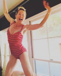 jenna elfman.jpg