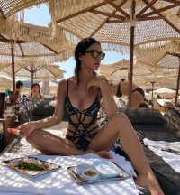 leila ben khalifa in piscina 04.jpg