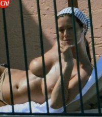 manuela-arcuri-topless-senza-veli.jpg