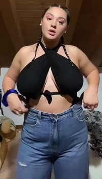 1644761068708.png