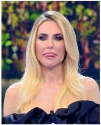 Ilary Blasi (12).jpg