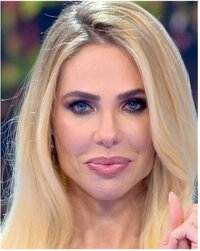Ilary Blasi (16).jpg