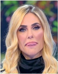ilary blasi (5).jpg