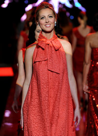 63514_MCFan_for_celeblounge10_02_201100_00_09_122_466lo.jpg
