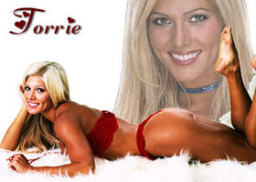 torrie-wilson-feet-49718_28071643625_o.jpg