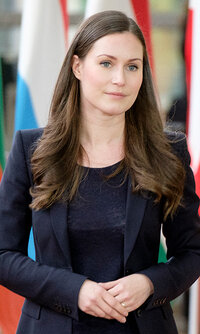 279638121_sanna-marin-d.jpg