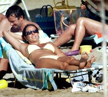 55094_Cristina_Parodi_32_123_462lo.jpg