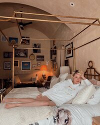 341255937_katherine-heigl-71-2.jpg