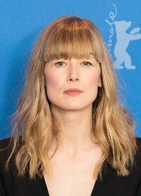 Rosamund Pike.jpg