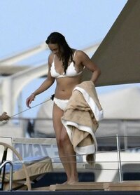 michelle rodriguez in barca (08).jpg
