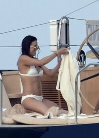 michelle rodriguez in barca (13).jpg
