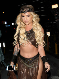 chanel west coast in street 04.jpg