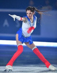 740full-evgenia-medvedeva (1).jpg