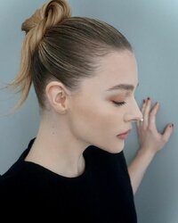 chloegmoretz_1694296788950.jpg